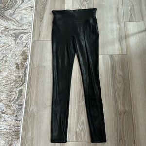 Spanx leggings Size Small, Black